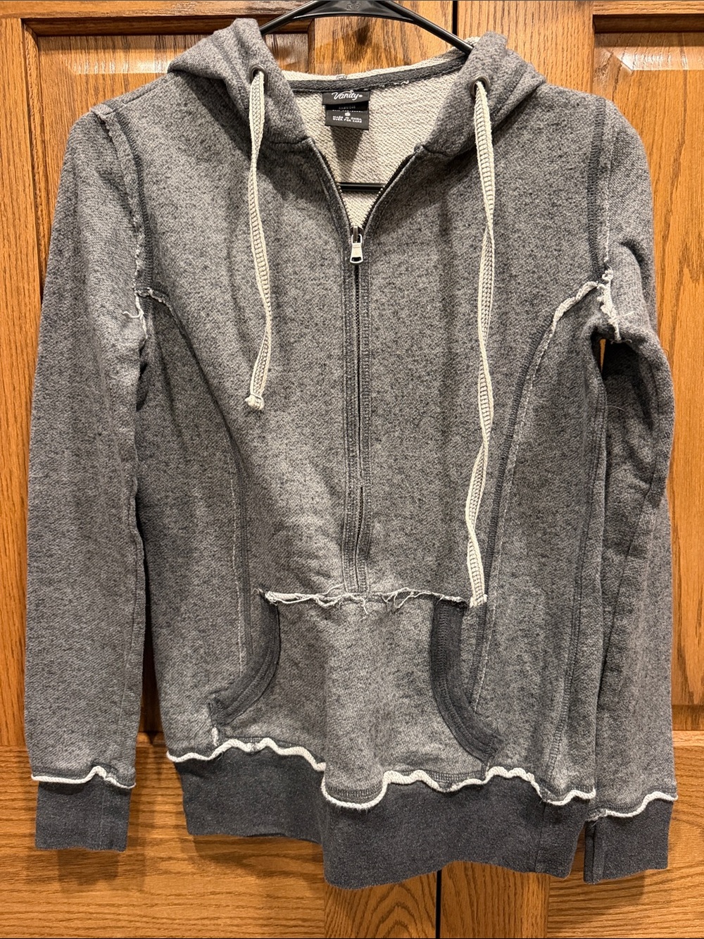Y2K Vanity Gray Hooded Zip-Up with Pocket size S